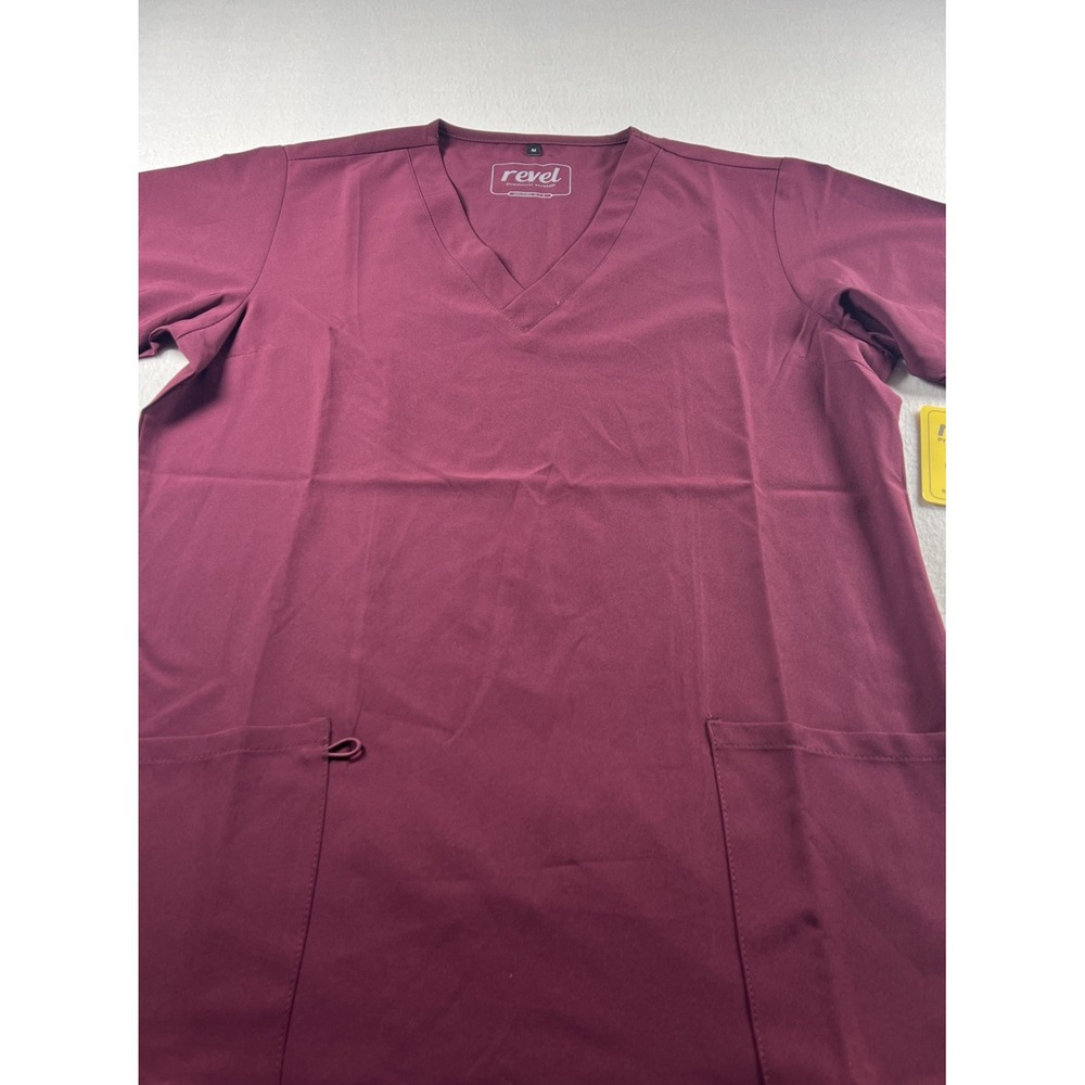 Revel Premium Jackson Women's Scrub Top Medium Burgundy V-Neck NWT 2 Pocket